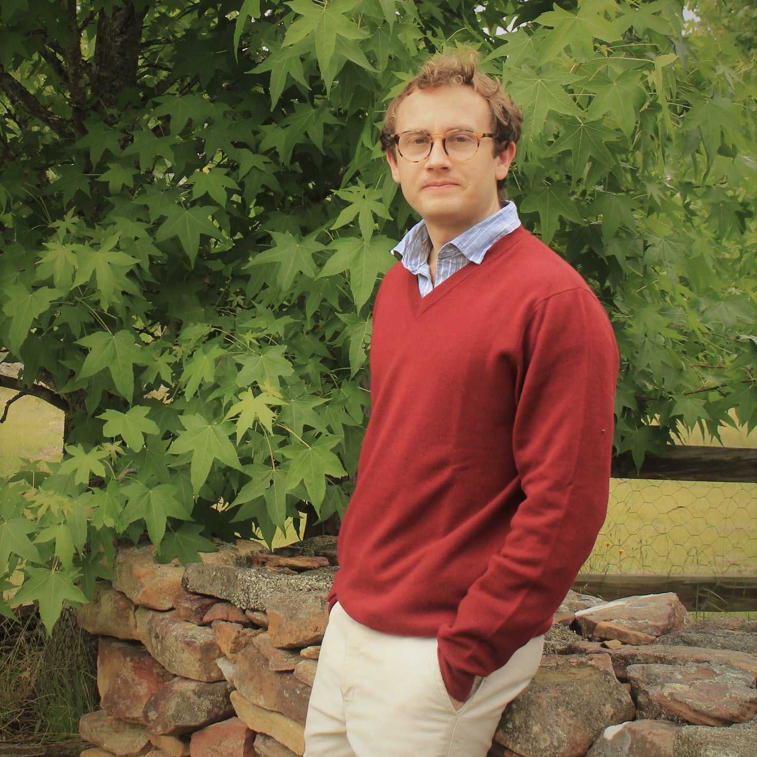 Quality Men's sweater in Red merino and Cashmere.