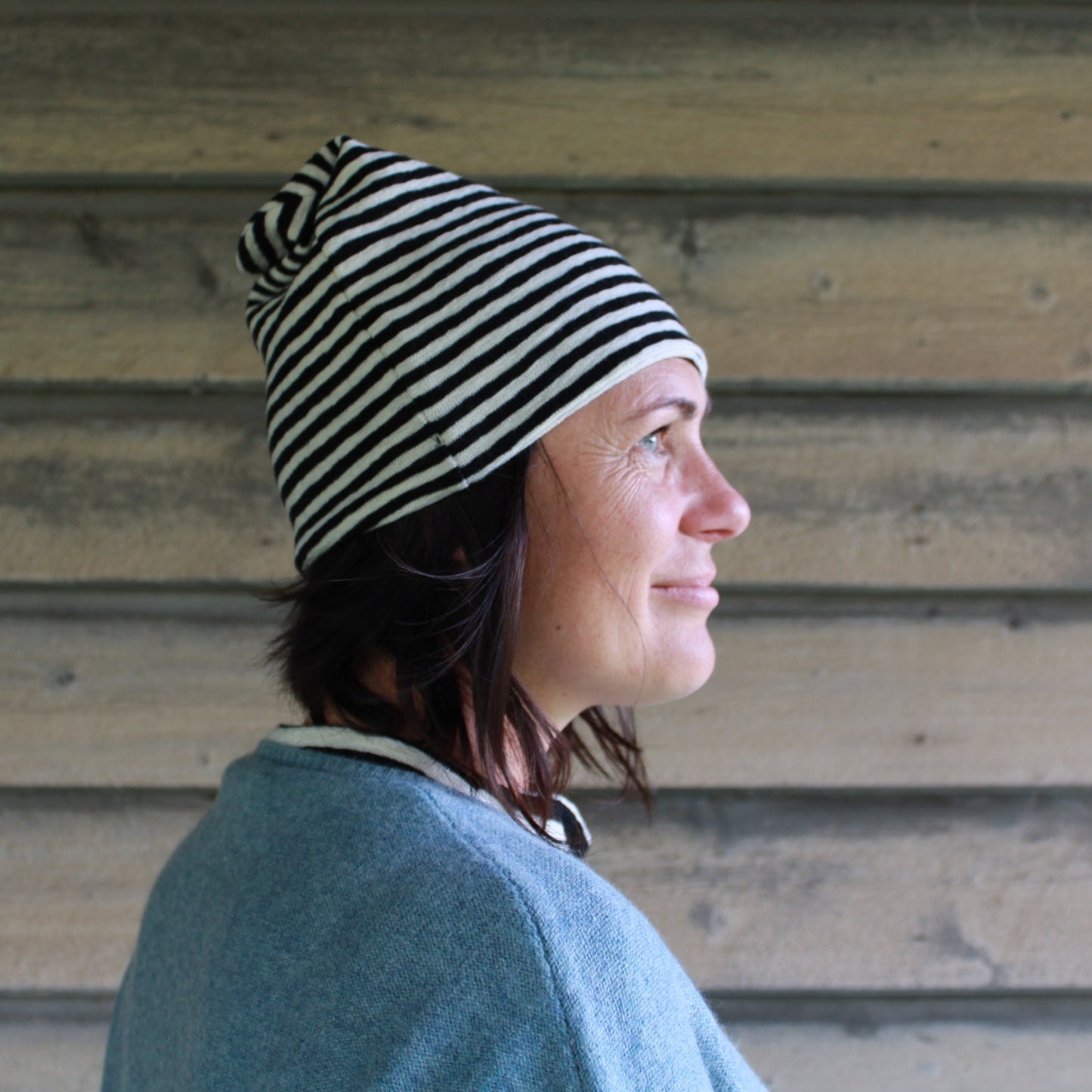 wool beanie black and white striped