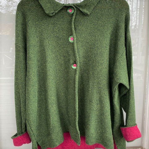 Hank Knit from the Orkney Islands. Raw Silk and Lambs Wool Cardigan in Fern with contrasting cuffs in Cerise. Matching buttons in Fern and Creise. buttonds