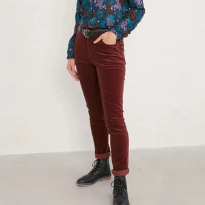 Lamledra Trousers from SEASALT in Burgundy worn with a shirt and boots