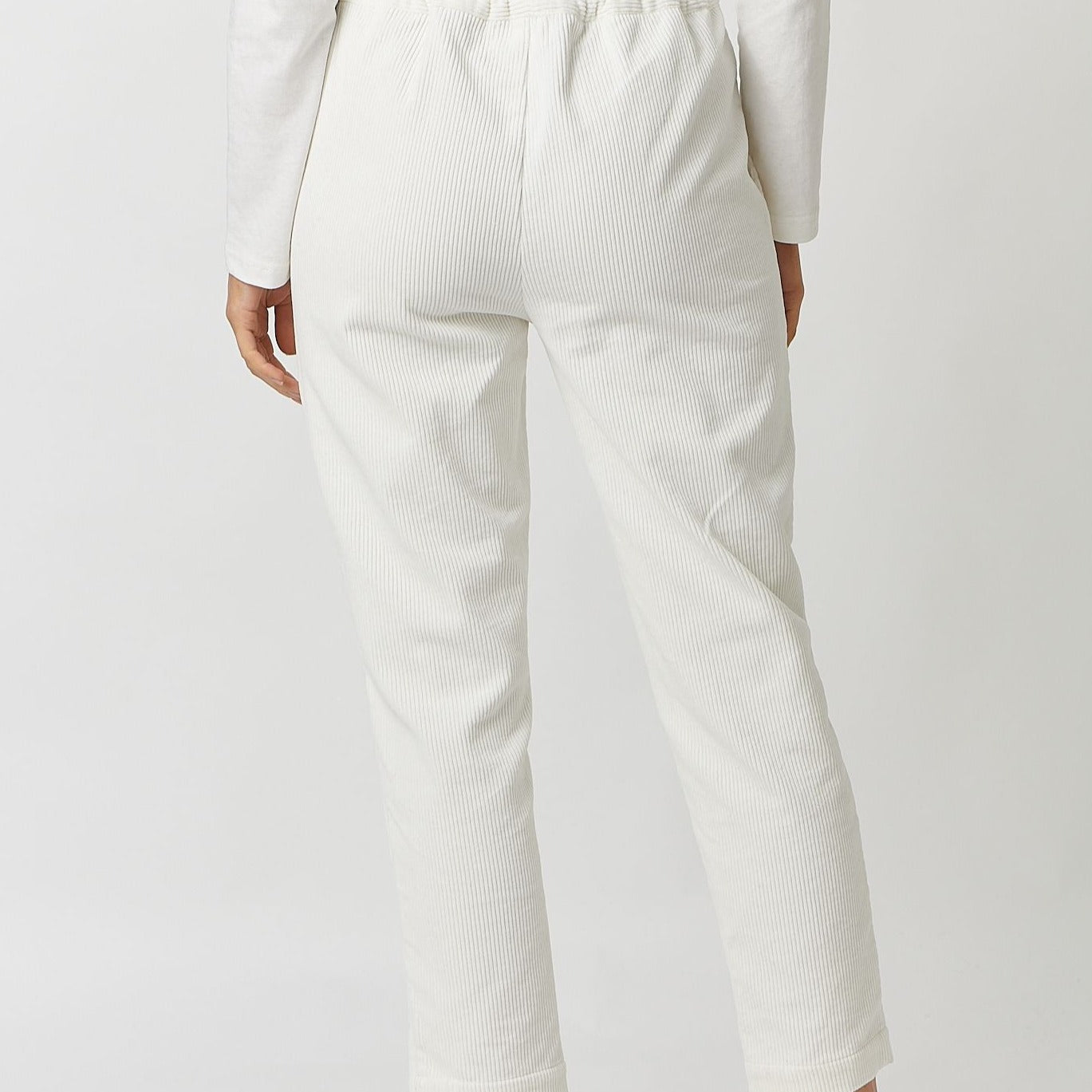 Naturals by O&J Chunky Cord Pants in Chalk