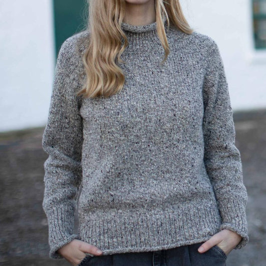 Fisherman out of Ireland Saddle Shoulder Sweater in Porridge